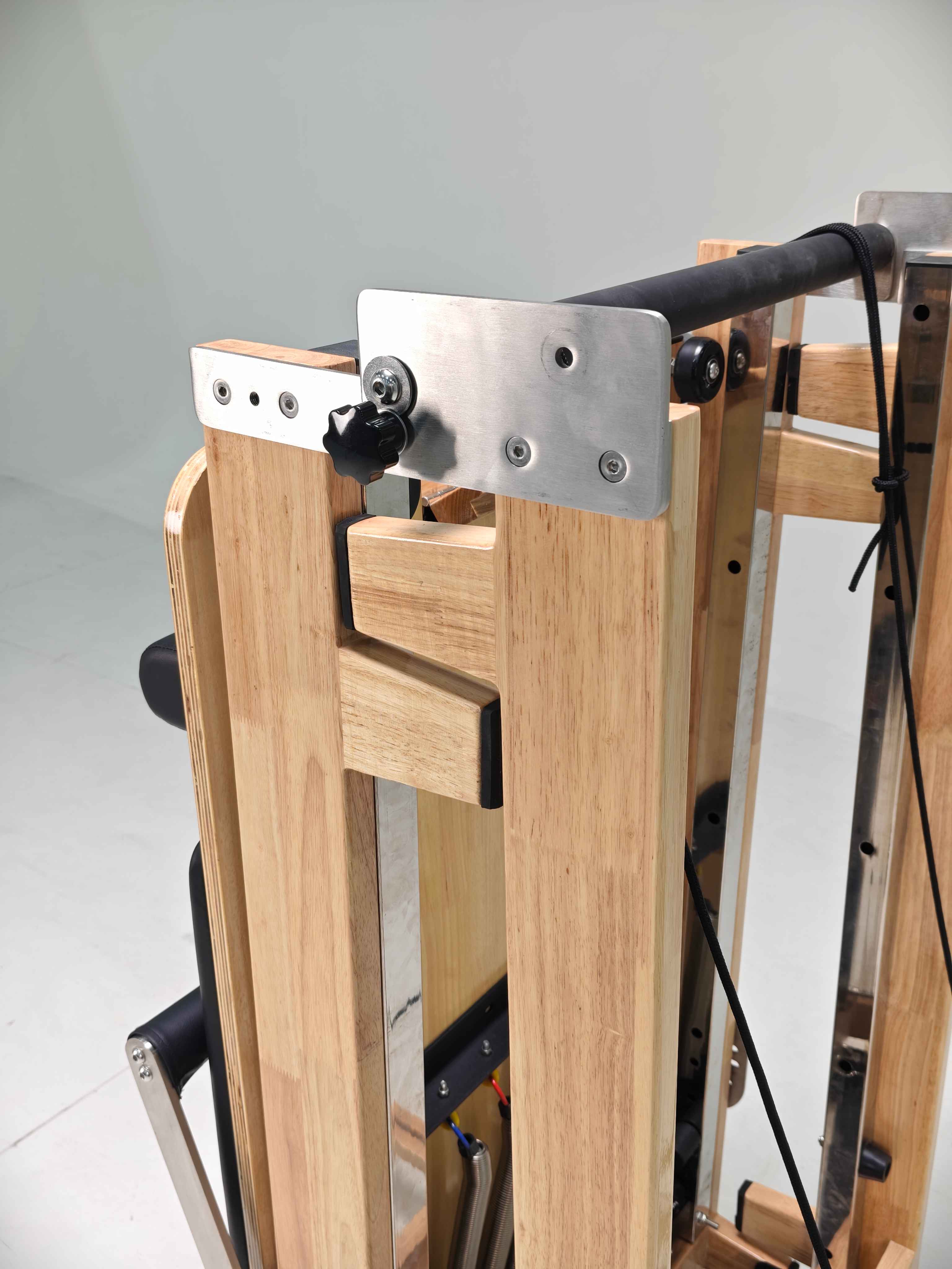 Commercial Foldable Oak & Alum - Pilates & Yoga Unleashed Studio ulasan dan harga