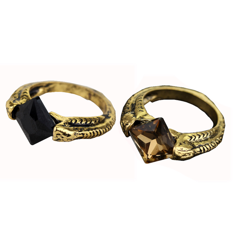 Vintage Horcrux Style Ring wit - Pilates Ring Magic ulasan dan harga