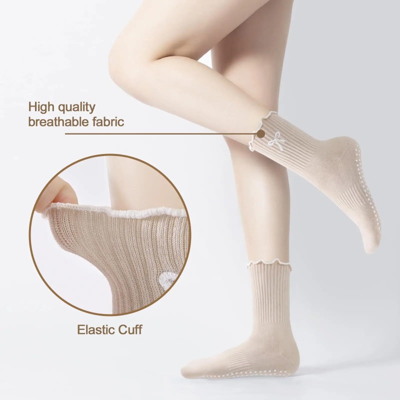Professional Yoga Socks, Cotto - Pilates & Yoga Unleashed Studio ulasan dan harga